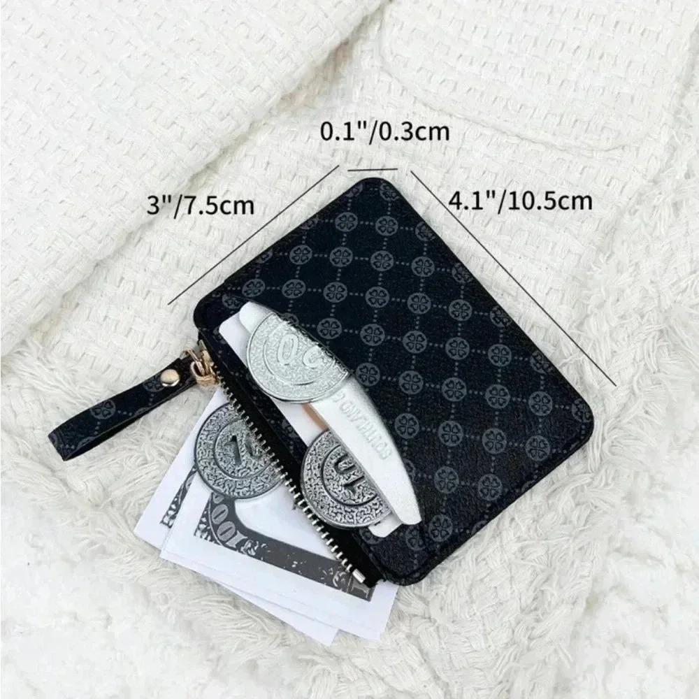 ⚠️Clearance Black Patterned Zipper Cardholder / Wallet - Picture 2 of 4